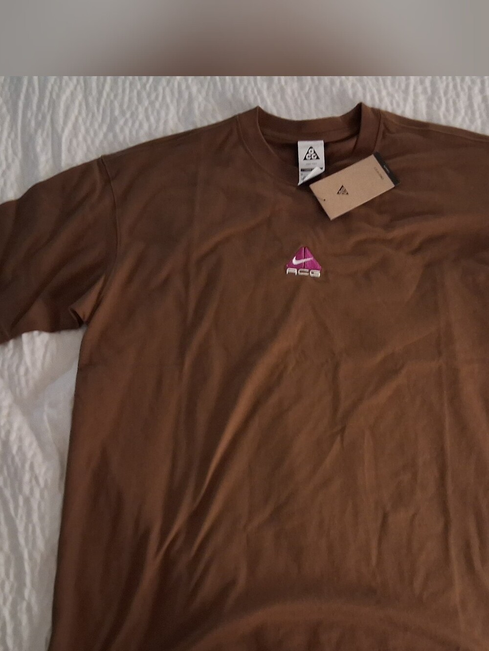 Nike ACG Brown Men’s T-Shirt with PINK Logo - Casual Shirt